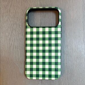 Casely IPhone 17 pro max case, EUC